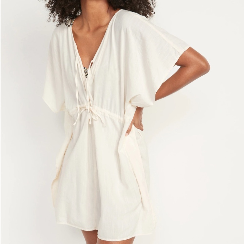 Old Navy white gauze swim cover up. Size medium